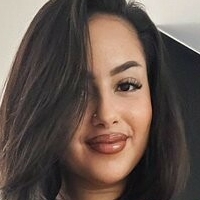 zinahadid Alaston
